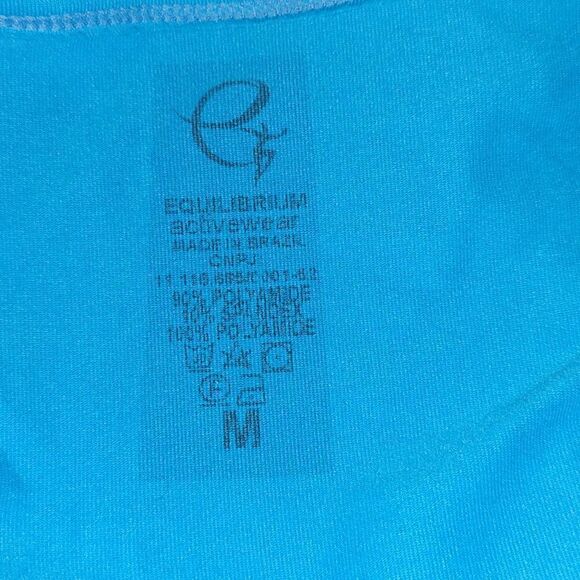 Equilibrium Activewear turquois tank strappy peek hole back Sz M - Picture 6 of 6